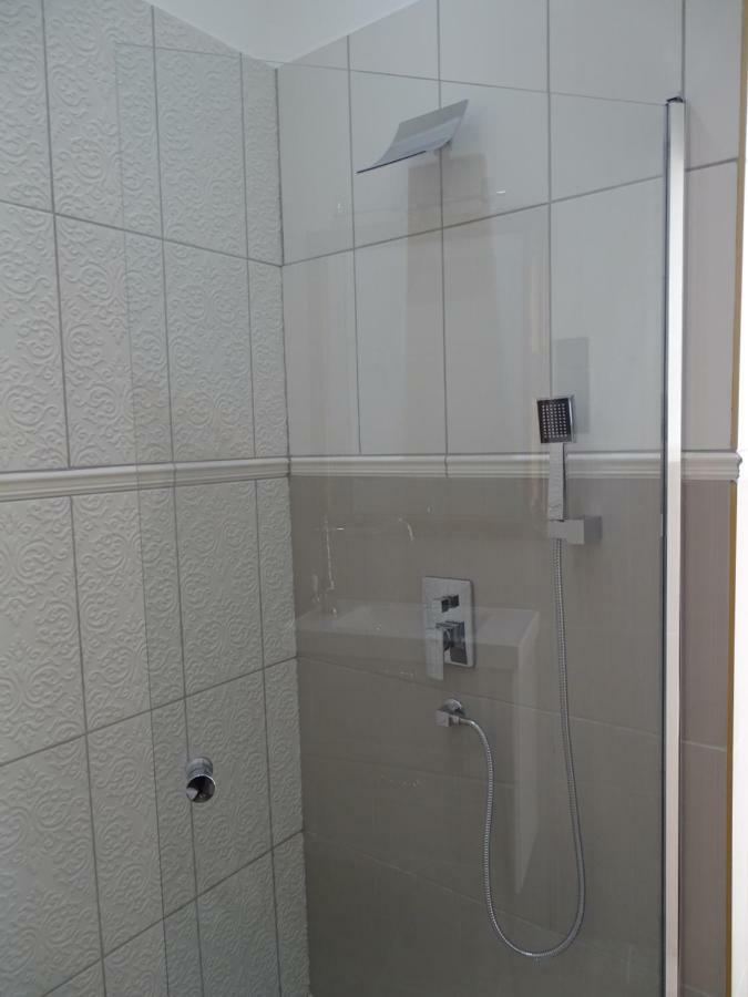 Dorothy 3 Apartment ชิโอฟก ภายนอก รูปภาพ